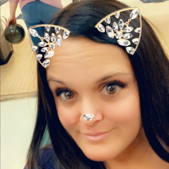 Meet your Posher, Natalie - Picture 2 of 2